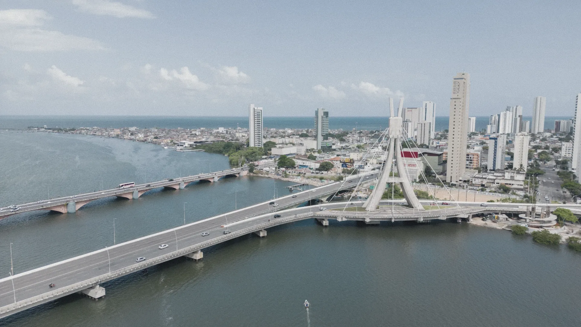 Vista aérea do Recife, onde fica o escritório da ATIVA